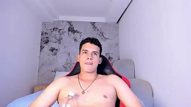 DrakoStonee_ stripchat live cam model