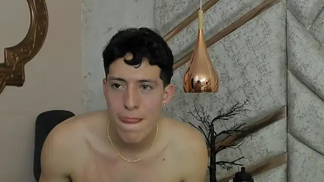 TheGhostforeeonss stripchat live cam model