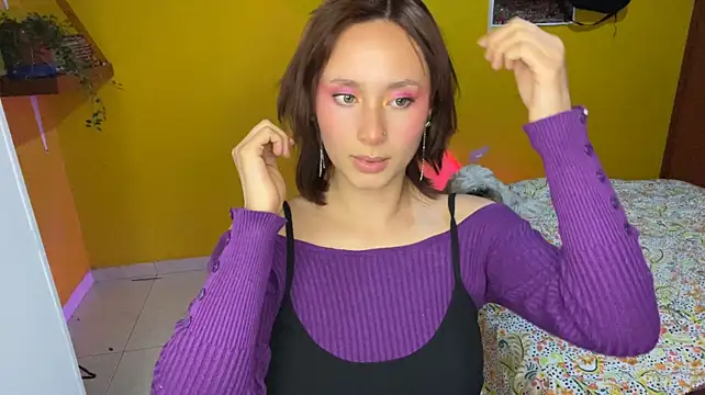 bellaa-w stripchat live cam model