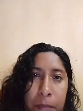 hotaniani stripchat live cam model