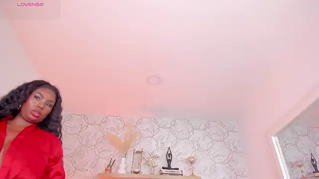 huge_boobs_ebony_ stripchat live cam model