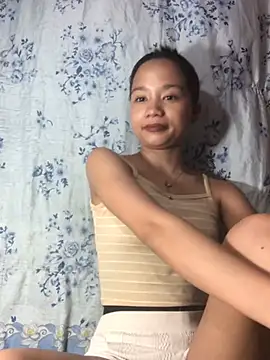 Asianpinay_Skinny1818 stripchat live cam model