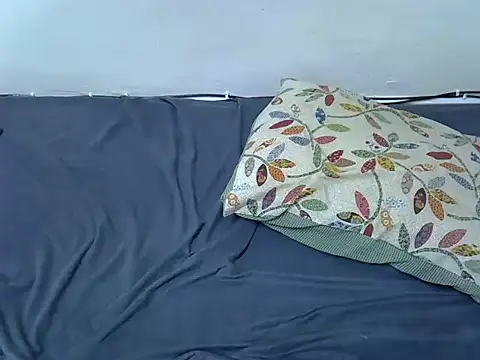 Beryldee stripchat live cam model