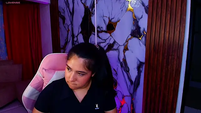 NikyBrookss stripchat live cam model