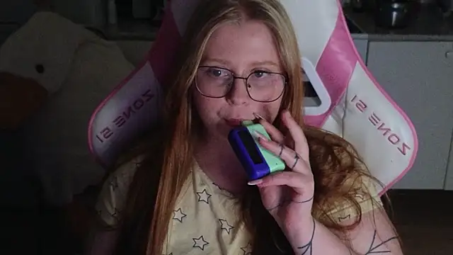 Your_Live stripchat live cam model