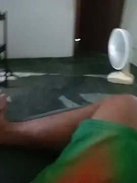 2boyrj stripchat live cam model