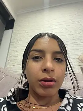 violeta365 stripchat live cam model