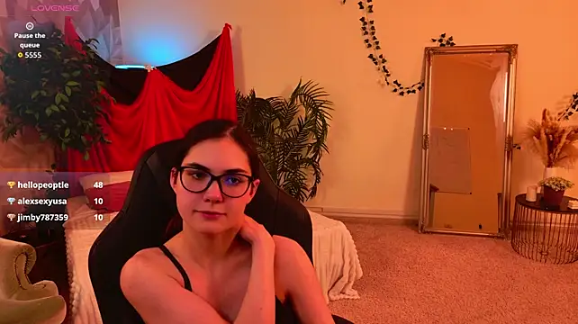 Sindell_cryell stripchat live cam model