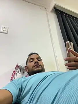 Bruno_vip stripchat live cam model