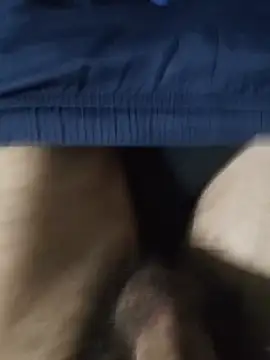 flokiflo stripchat live cam model