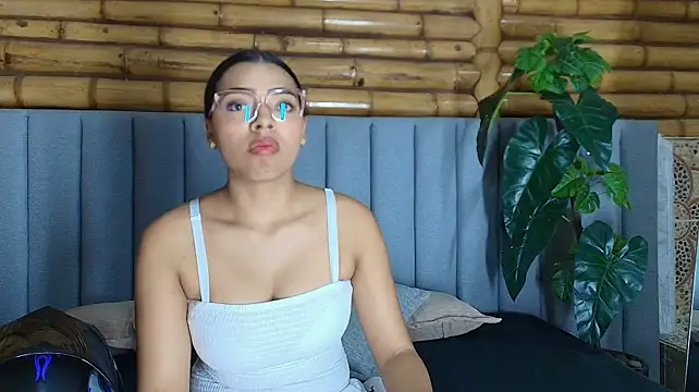 Chel_Rose stripchat live cam model