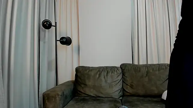 xdaniruiz stripchat live cam model