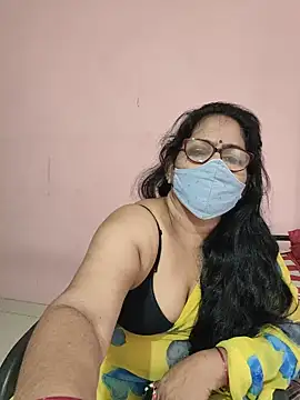 Luckybb-36a stripchat live cam model