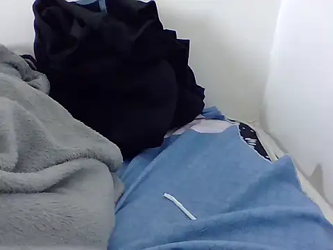 Young_Cie stripchat live cam model