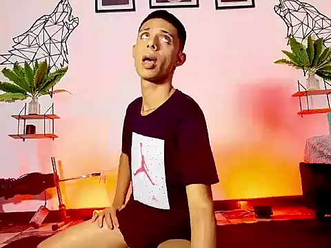 valentin_knox stripchat live cam model