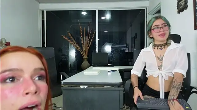 NinaVsRocco stripchat live cam model