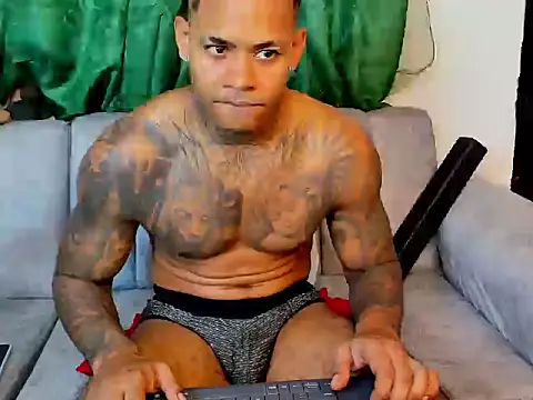 Jared_Kushhs stripchat live cam model