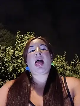 yoahotpetrafiery stripchat live cam model