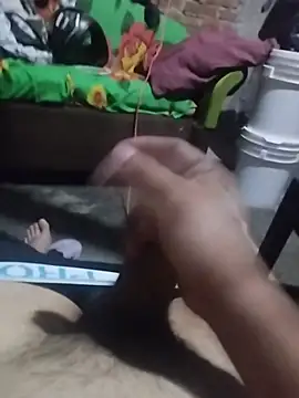 EmirComander stripchat live cam model