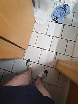 SingingTrunks stripchat live cam model