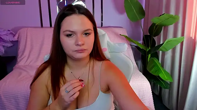 CutieChloee stripchat live cam model