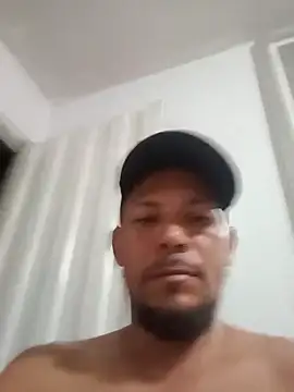 Quijada33o stripchat live cam model