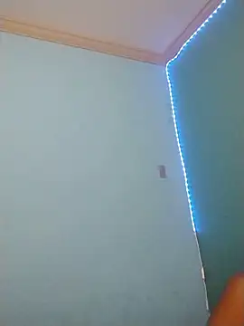 ReallyReallyReal stripchat live cam model