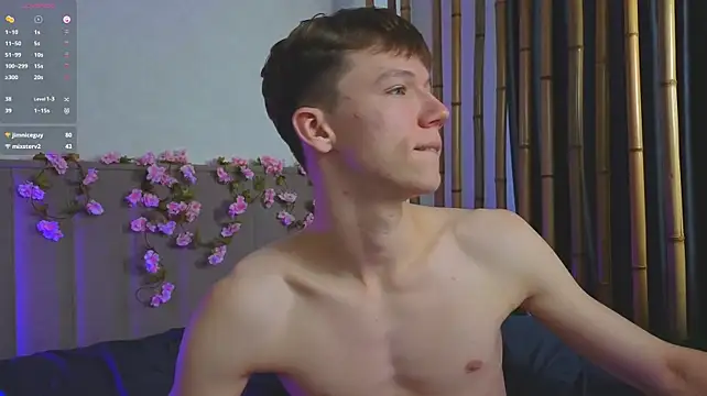 cuMte_boy stripchat live cam model