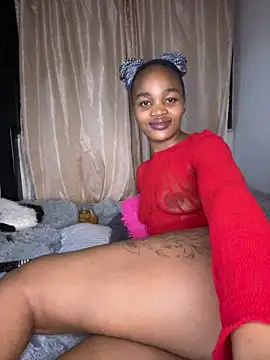 Cataleyasweetbooty stripchat live cam model