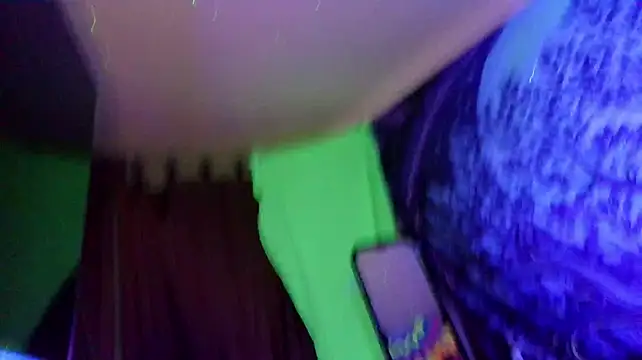 KingaCookies stripchat live cam model
