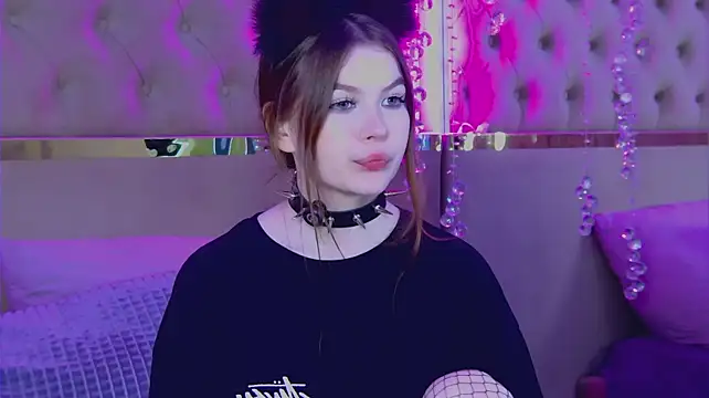 Alice_Night stripchat live cam model