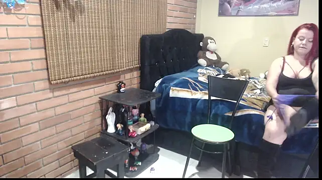 afroditafox stripchat live cam model