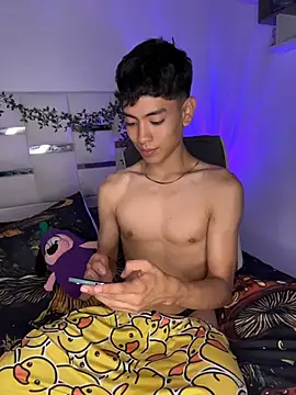 Lion_Boy18 stripchat live cam model