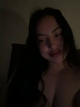 JanessaAfterDark stripchat live cam model
