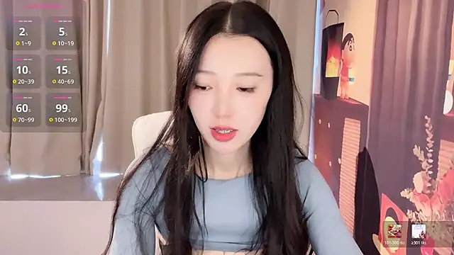 GZ-2028 stripchat live cam model