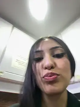 ShadowLune stripchat live cam model