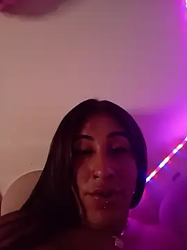 Lohaynne stripchat live cam model