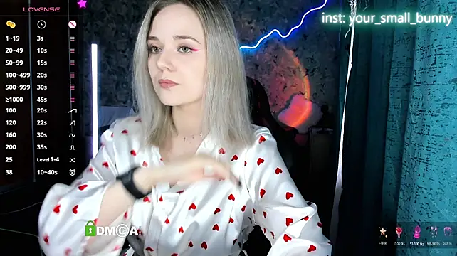 Your_small_bunny stripchat live cam model