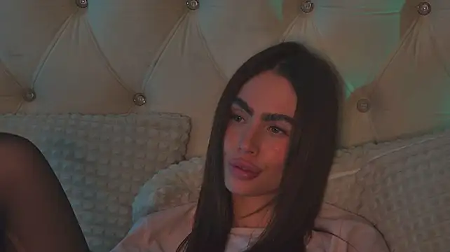 Amanda_River stripchat live cam model