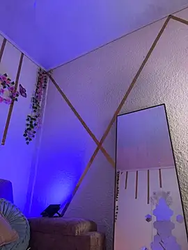 Ruby-conner2 stripchat live cam model