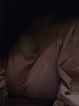 lovely-andrea stripchat live cam model