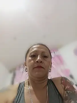 Vely_ stripchat live cam model