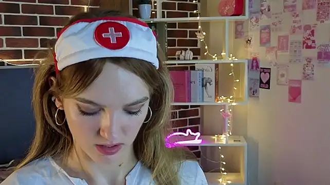 MarielRoloson stripchat live cam model