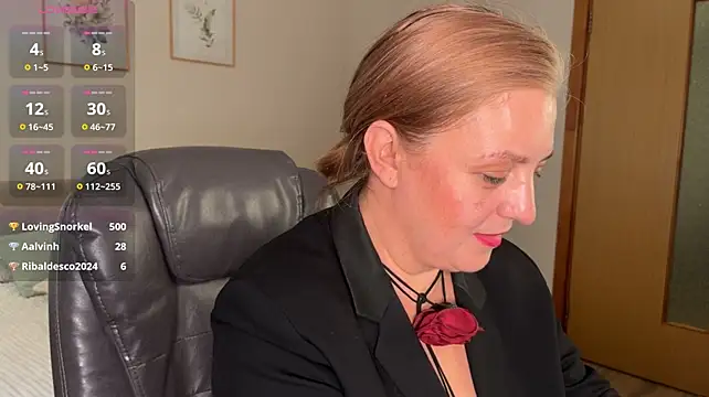 GeniusJinx stripchat live cam model