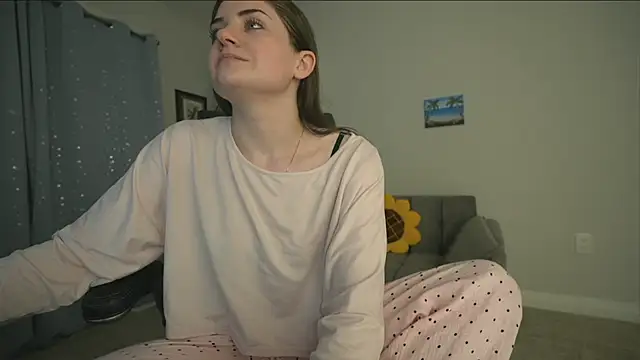 SecretSanctuary stripchat live cam model