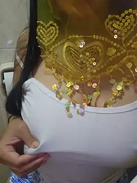Lunix18 stripchat live cam model