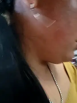Bielaaz stripchat live cam model