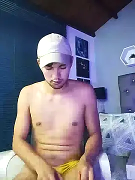 xxx_thesupercum_ stripchat live cam model