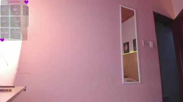 Kiaraa_lux stripchat live cam model