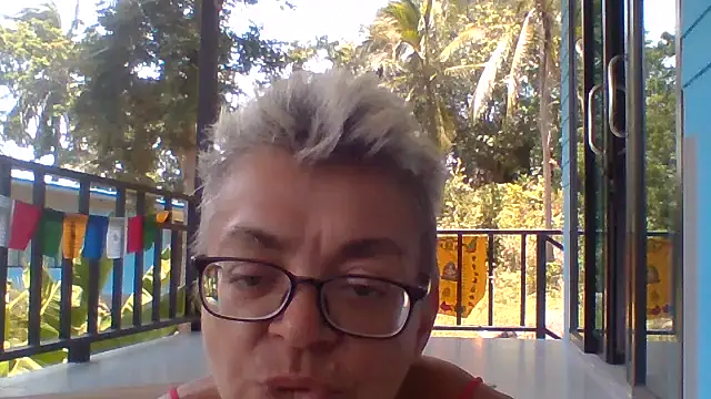 Tan_Lao stripchat live cam model